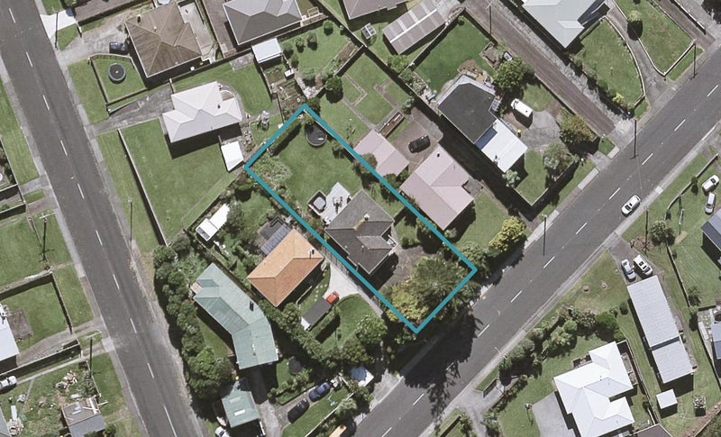 104 Ngamotu Road, Spotswood, New Plymouth - Carousel 1