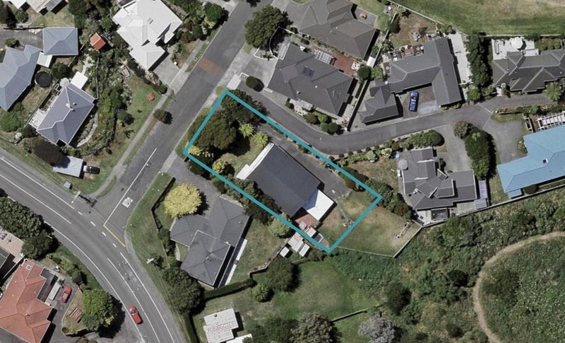 2 Avion Terrace, Raumati Beach, Paraparaumu - Carousel 1