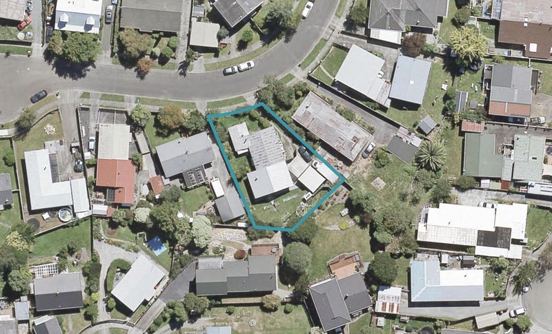 9B Beryl Grove, Birchville, Upper Hutt - Carousel 1