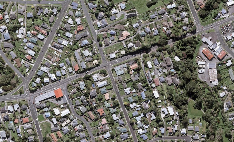69 Bayly Road, Blagdon, New Plymouth - Carousel 1