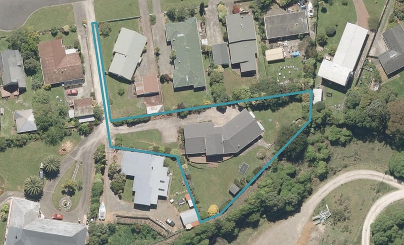 51 Burtts Road, Durie Hill, Whanganui - Carousel 1
