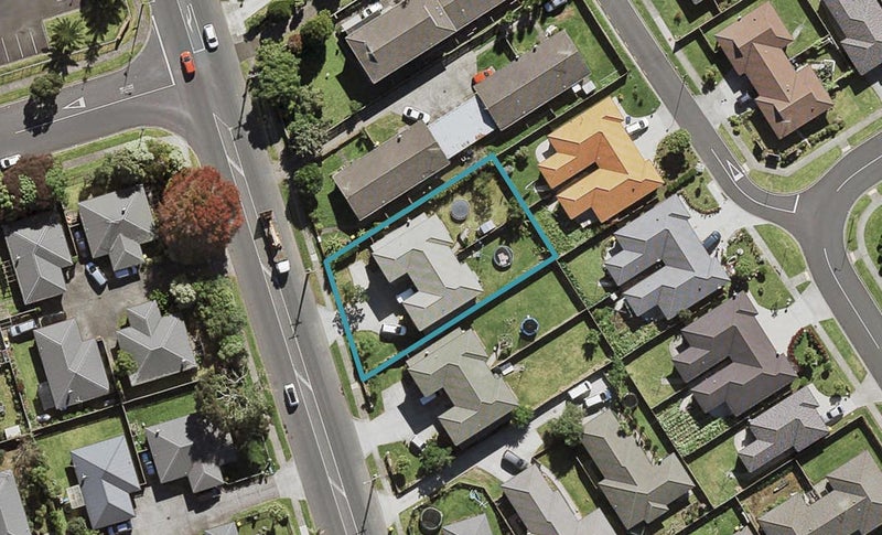 26 Robertson Road, Favona, Auckland - Carousel 1