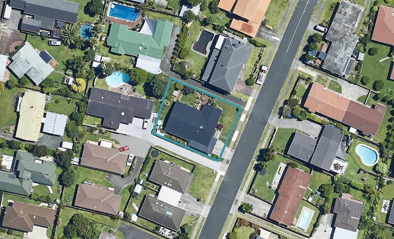 31 Ridge Street, Otumoetai, Tauranga - Carousel 1