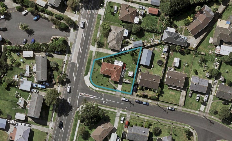 2 Geraldine Road, Otara, Auckland - Carousel 1