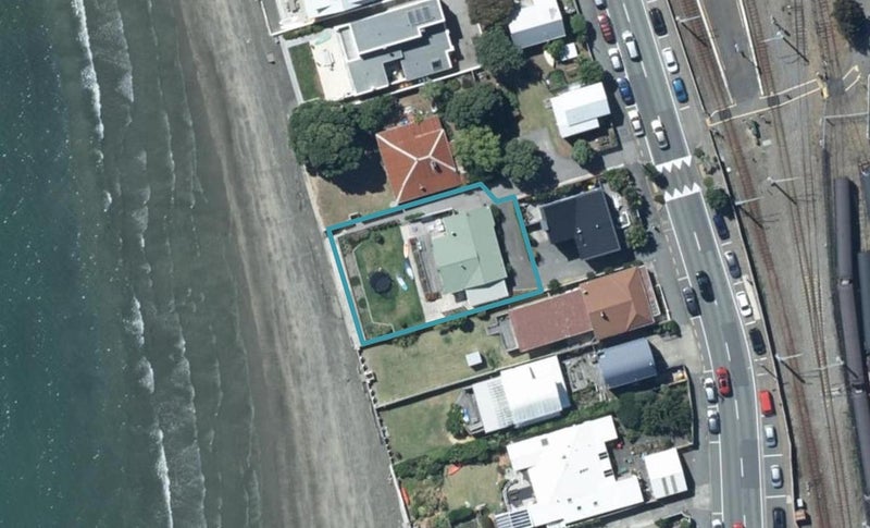 50 Steyne Avenue, Plimmerton, Porirua - Carousel 1