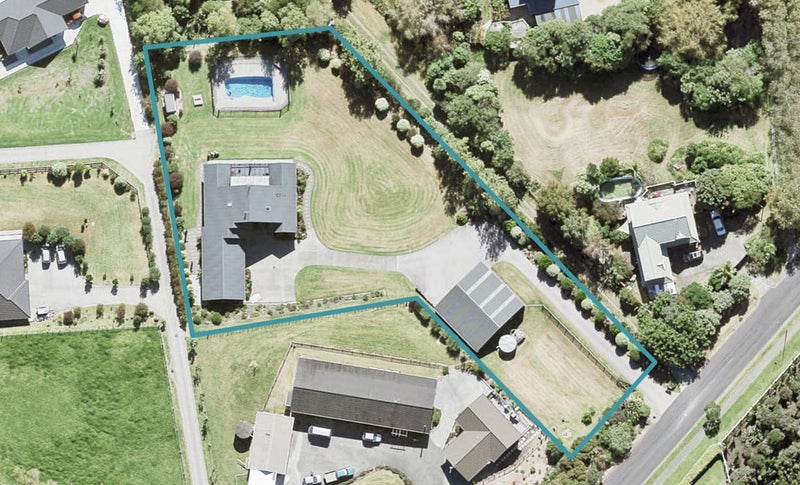 1/20 Roberts Road, Matakatia, Whangaparaoa - Carousel 1