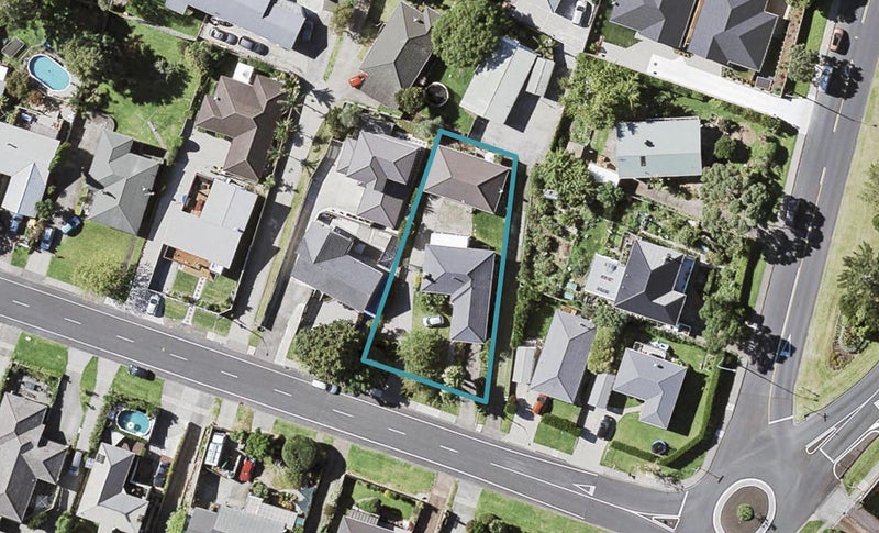 5 Rodney Street, Howick, Auckland - Carousel 1