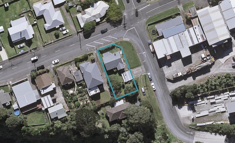 80 Clemow Road, Fitzroy, New Plymouth - Carousel 1