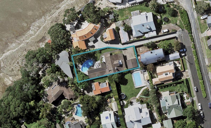 7 Lansdowne Street, Bayswater, Auckland - Carousel 1