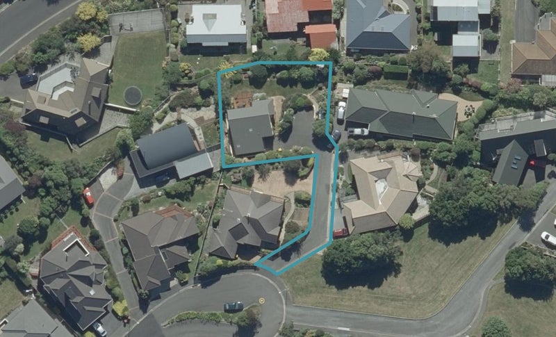 17 Harbour Heights, Waverley, Dunedin - Carousel 1