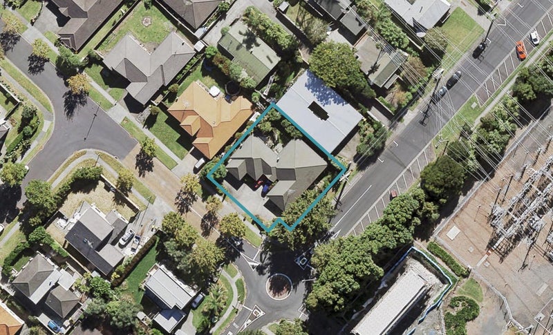 1 Vinewood Drive, Albany, Auckland - Carousel 1