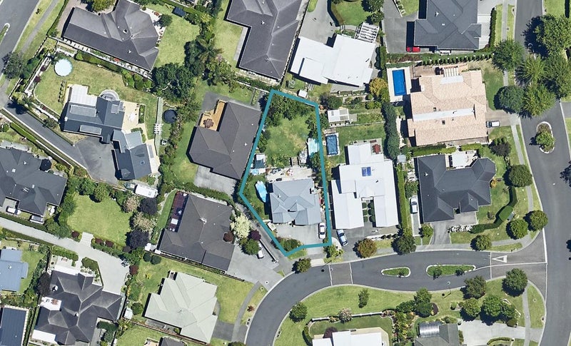 10 Redhaven Place, Bethlehem, Tauranga - Carousel 1