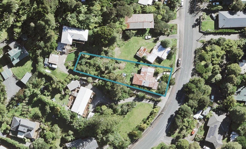 189 Woodlands Park Road, Titirangi, Auckland - Carousel 1