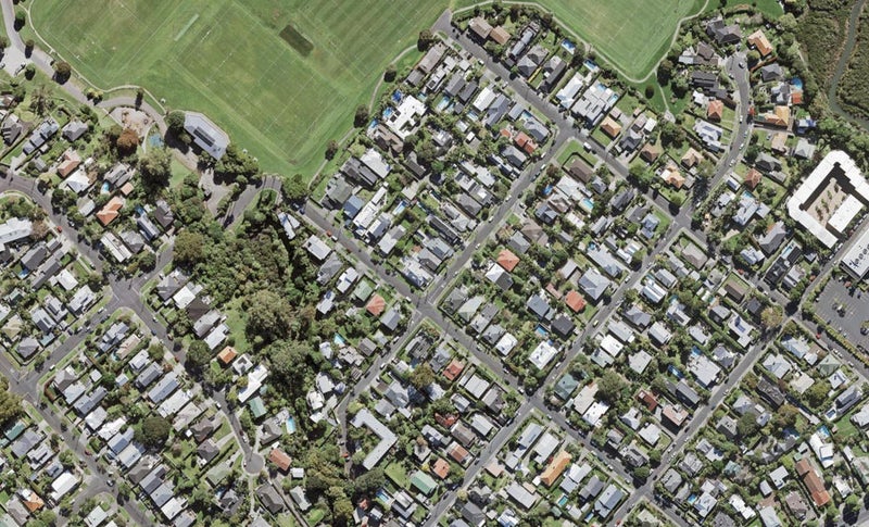 16 Edgars Road, Westmere, Auckland - Carousel 1