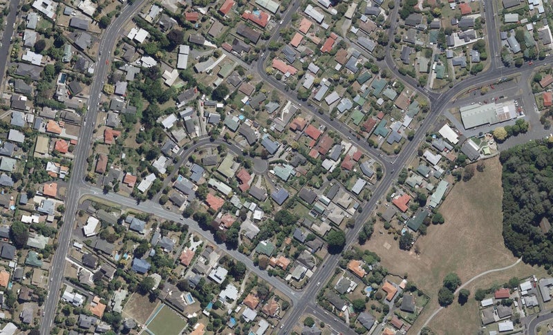 23 McGregor Place, Hillcrest, Hamilton - Carousel 1