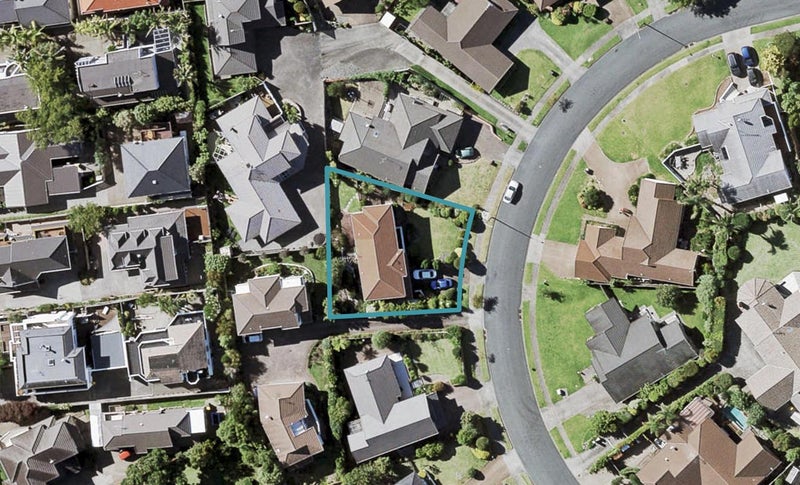 79 Oliver Road, Eastern Beach, Auckland - Carousel 1