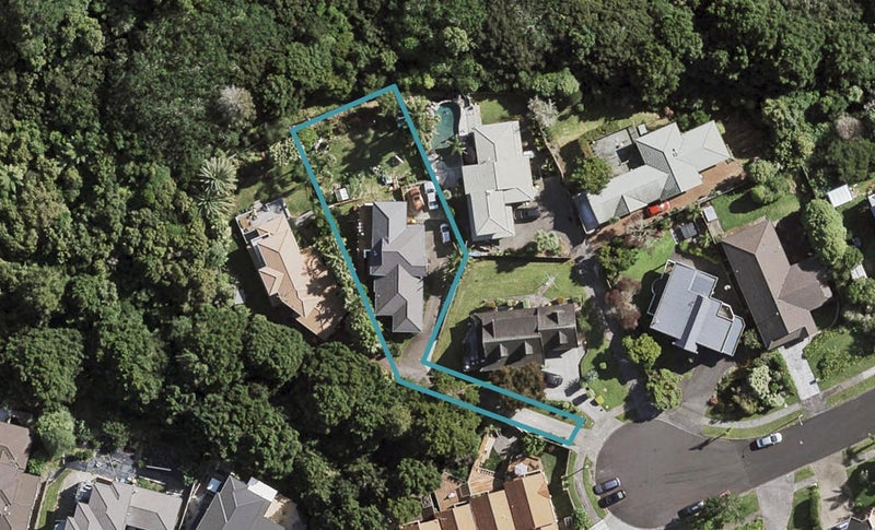 27 Silkwood Grove, Totara Heights, Auckland - Carousel 1