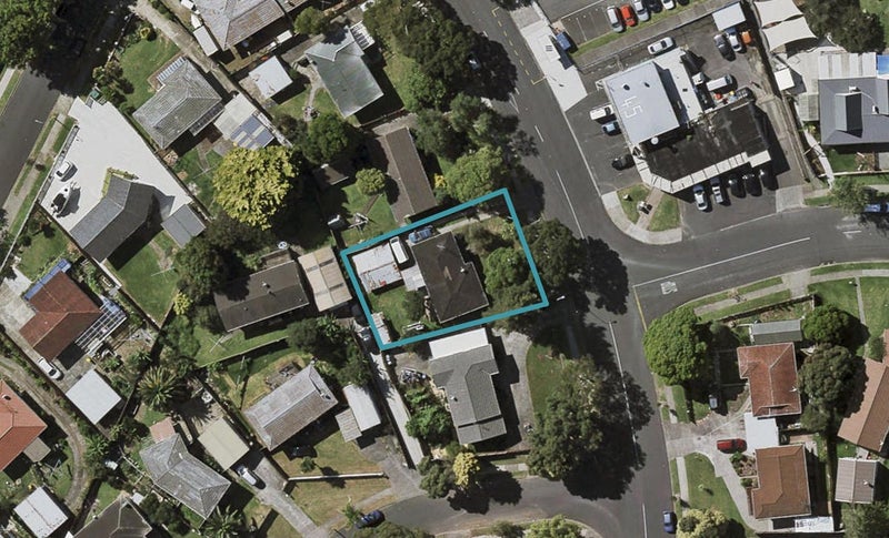 54 Diorella Drive, Clover Park, Auckland - Carousel 1