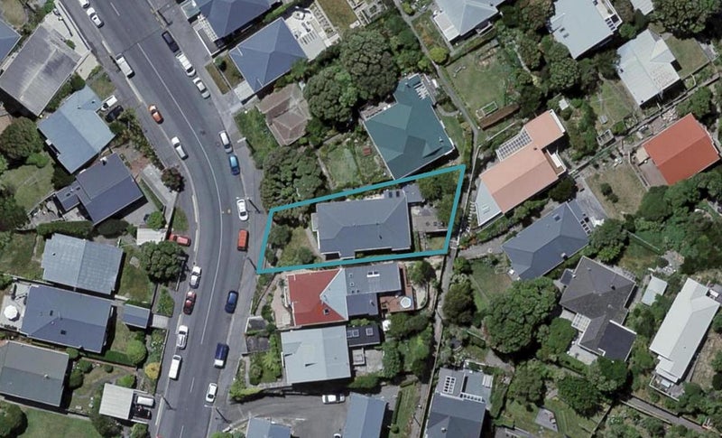 29 Arawa Road, Hataitai, Wellington - Carousel 1