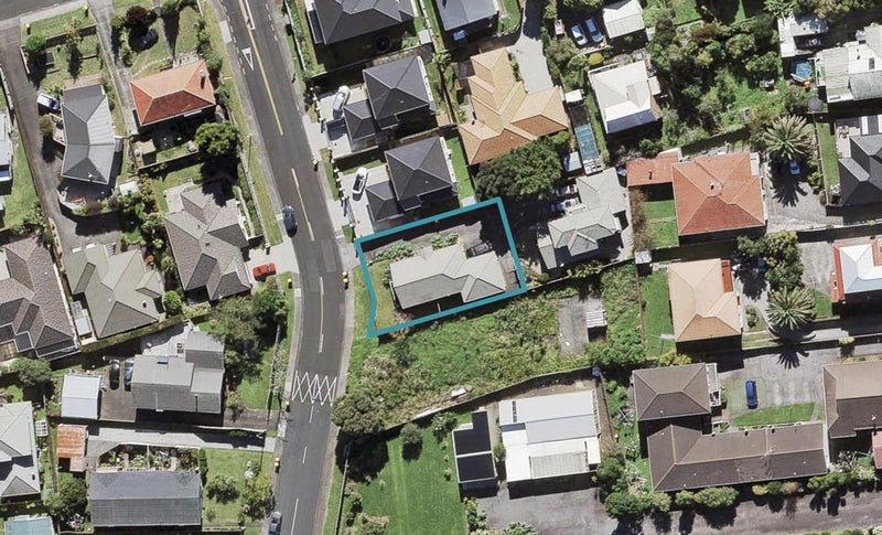 91 Waitaki Street, Henderson, Auckland - Carousel 1