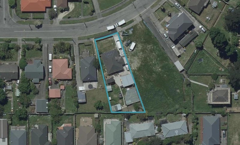 32 Rowcliffe Crescent, Avonside, Christchurch - Carousel 1