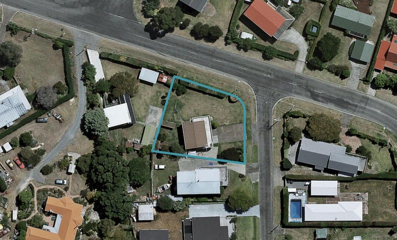 94 Gillies Crescent, Waimarama, Waimārama - Carousel 1