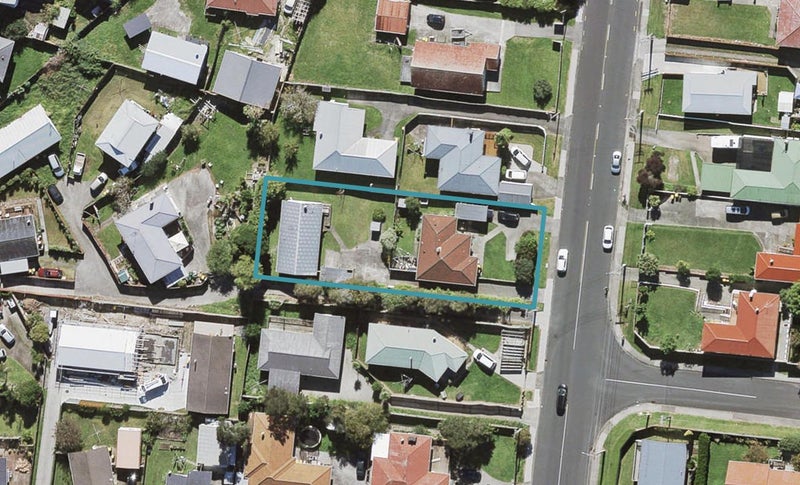 188 Rathgar Road, Henderson, Auckland - Carousel 1