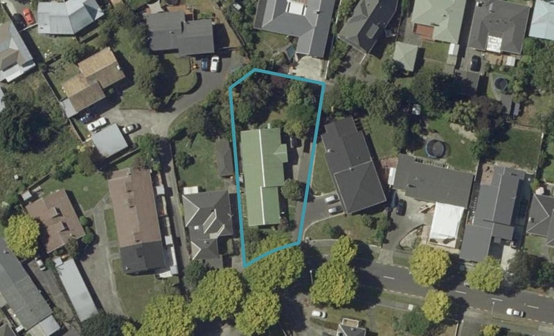 27 Churchill Avenue, Hokowhitu, Palmerston North - Carousel 1