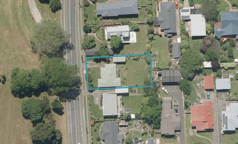 126 Anzac Parade, Whanganui East, Whanganui - Carousel 1