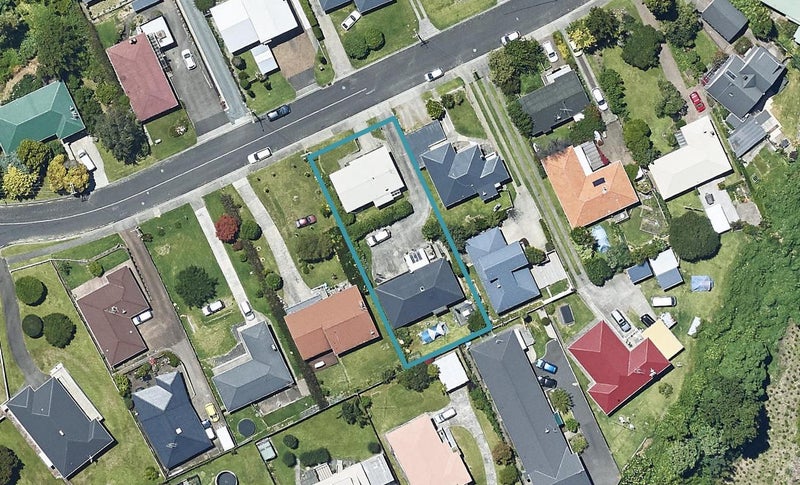 64B Esk Street, Parkvale, Tauranga - Carousel 1