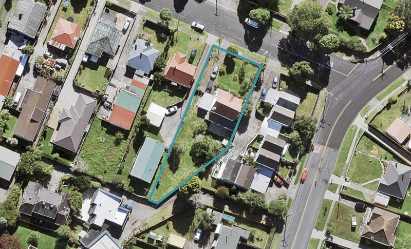 27 Islington Avenue, New Lynn, Auckland - Carousel 1