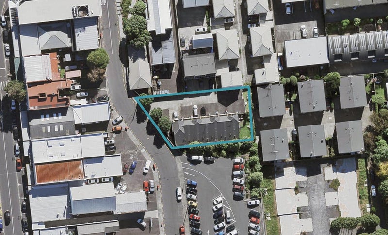35A Waller Street, Onehunga, Auckland - Carousel 1