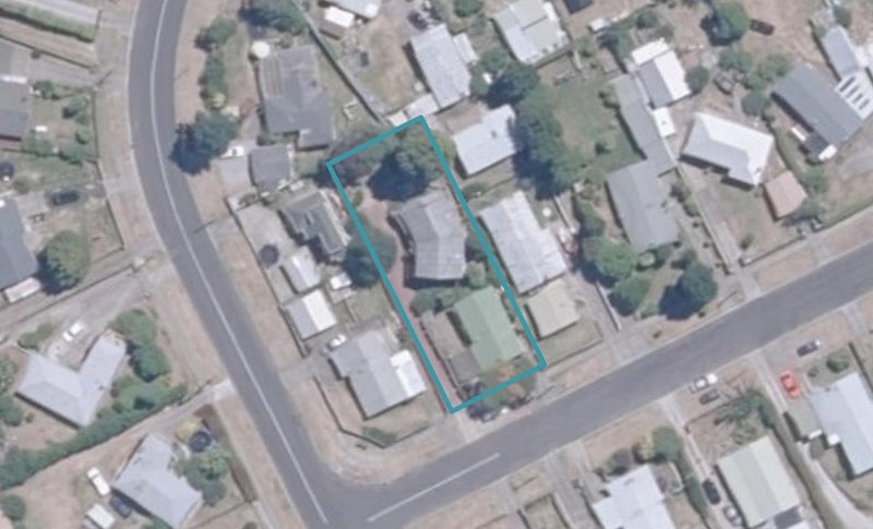 1/4 Cumberland Street, Tauhara, Taupō - Carousel 1