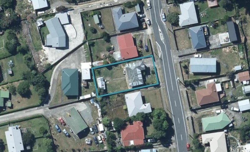 99 Driver Crescent, Cannons Creek, Porirua - Carousel 1