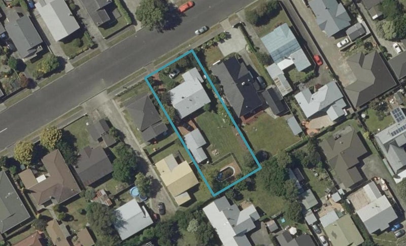 16 Knowles Street, Terrace End, Palmerston North - Carousel 1