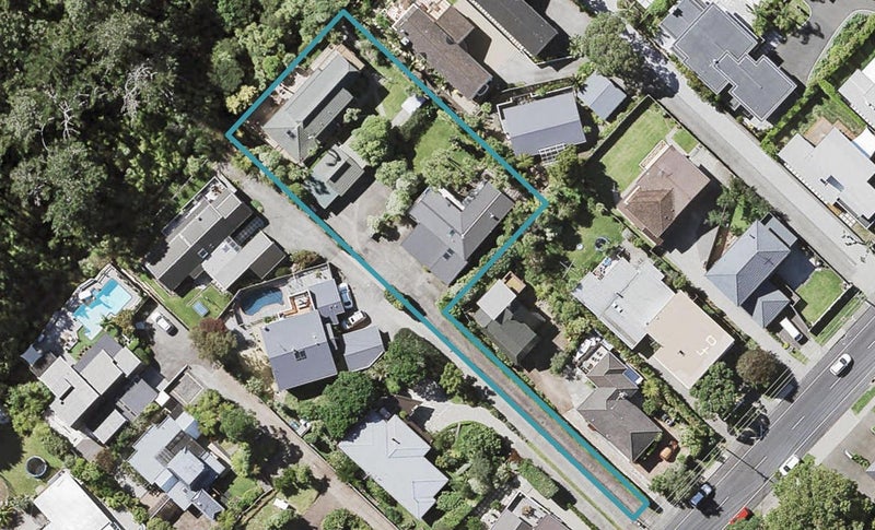 2/36 Aberdeen Road, Campbells Bay, Auckland - Carousel 1