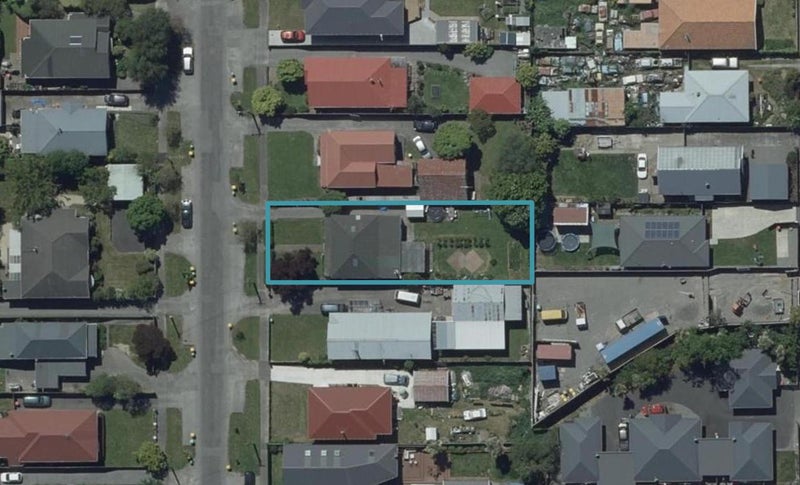 24 Woodville Street, Edgeware, Christchurch - Carousel 1
