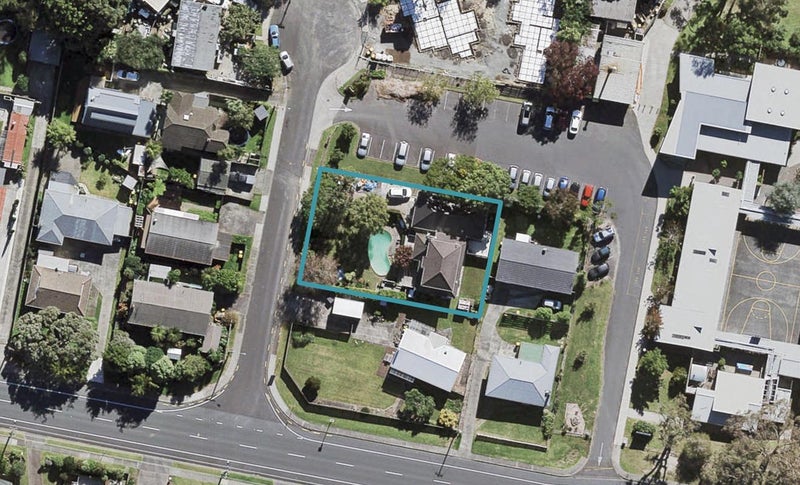 3 Avalon Place, Glenfield, Auckland - Carousel 1