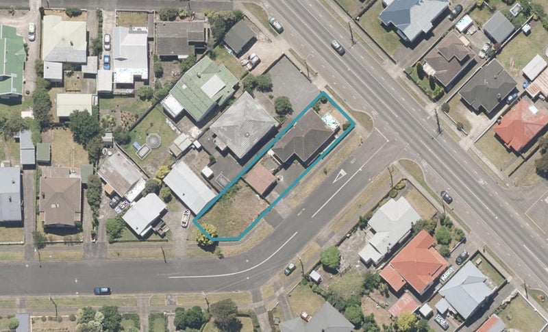 35 Carlton Avenue, Gonville, Whanganui - Carousel 1