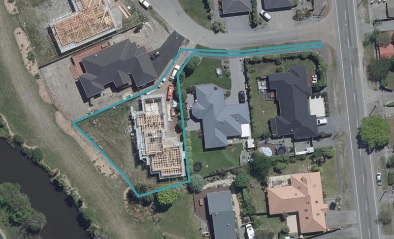3 Riverside Lane, Spencerville, Christchurch - Carousel 1