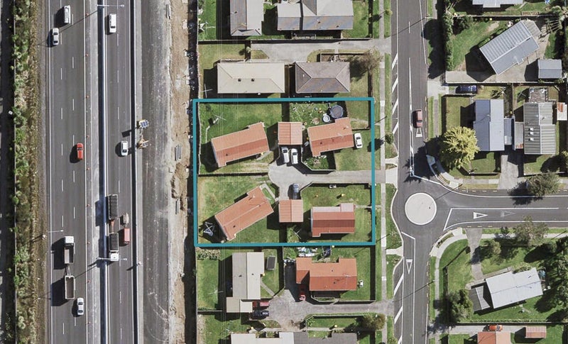 1/67 Shifnal Drive, Randwick Park, Auckland - Carousel 1