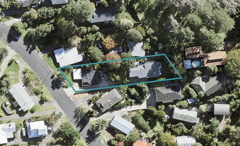 2/18 Marina Road, Torbay, Auckland - Carousel 1
