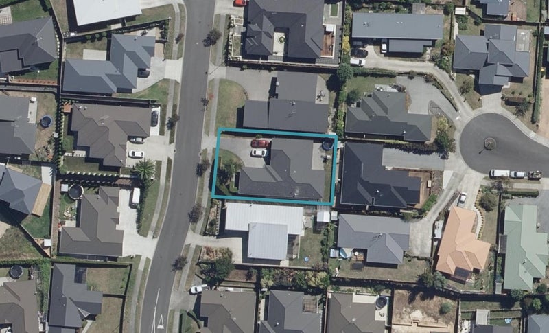 6 Sinead Court, Grandview Heights, Hamilton - Carousel 1
