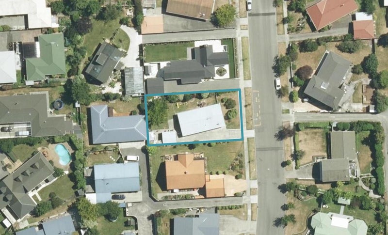 32 Hillcrest Avenue, Witherlea, Blenheim - Carousel 1