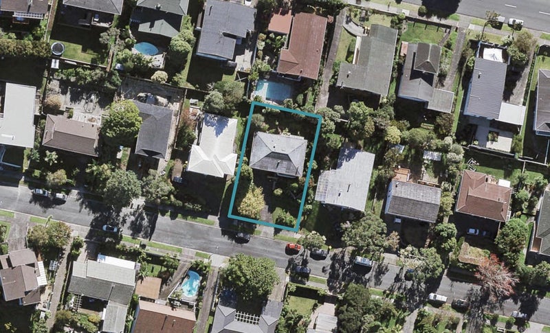 17 Barlow Place, Chatswood, Auckland - Carousel 1