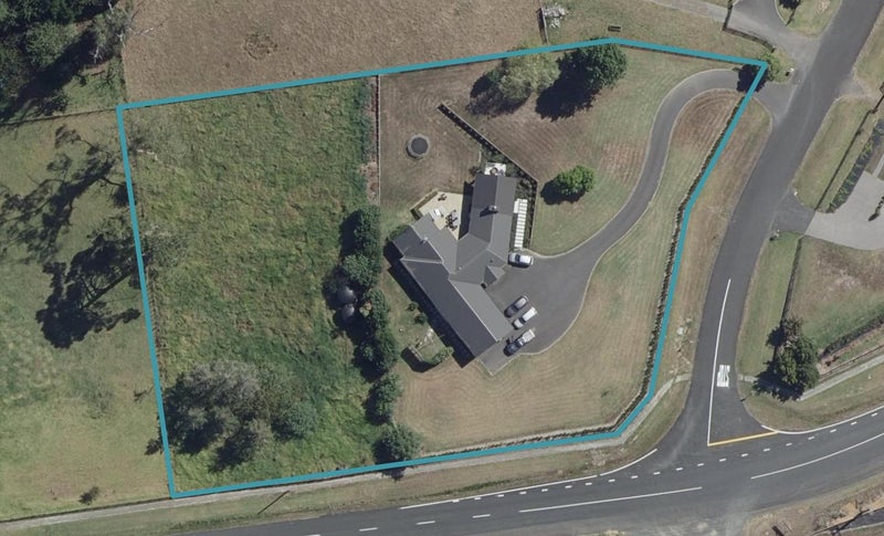 5 Wynvale Lane, Rotokauri, Hamilton - Carousel 1
