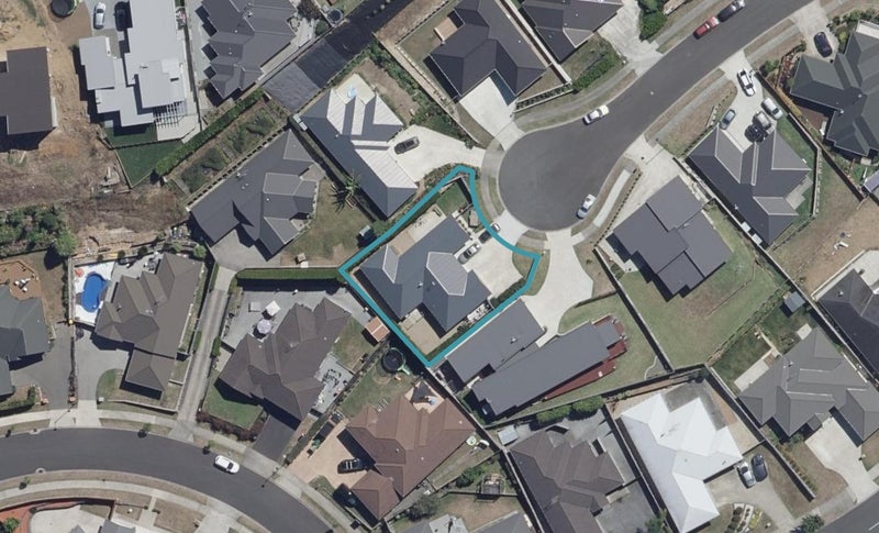9 Ella Place, Grandview Heights, Hamilton - Carousel 1