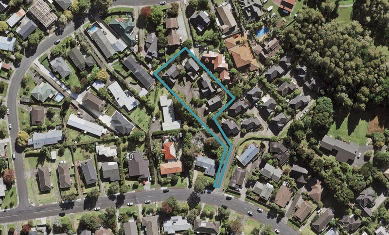 4/13A Eban Avenue, Hillcrest, Auckland - Carousel 1