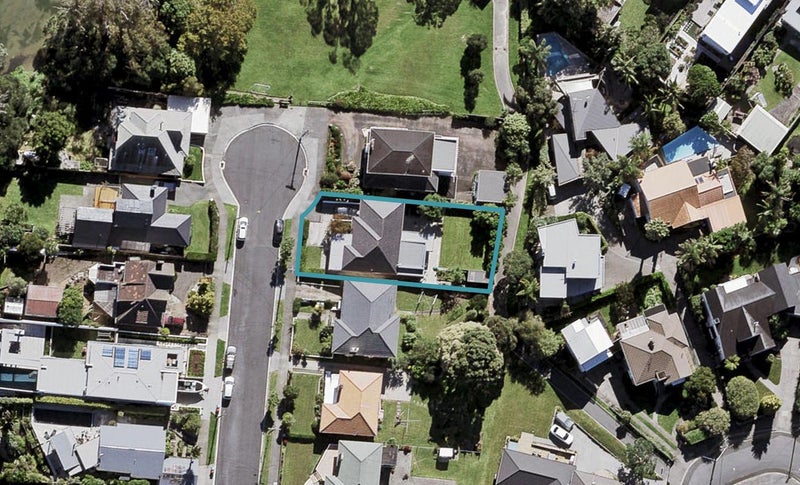37 Westmere Park Avenue, Westmere, Auckland - Carousel 1