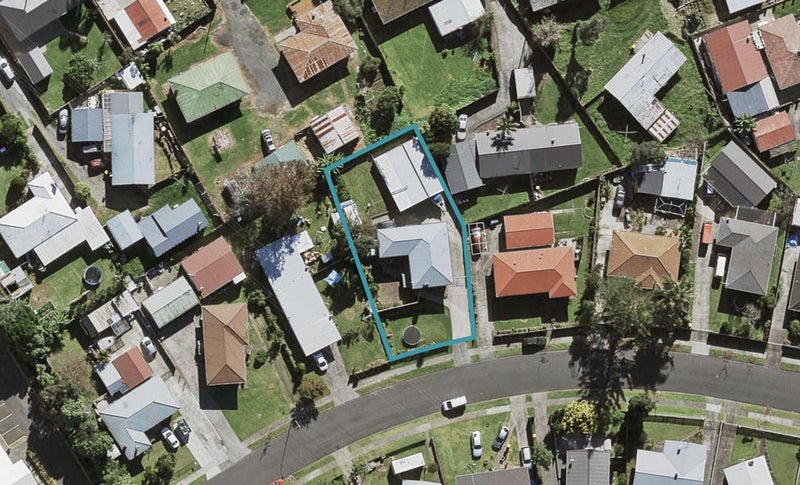 15 Quennell Avenue, Favona, Auckland - Carousel 1